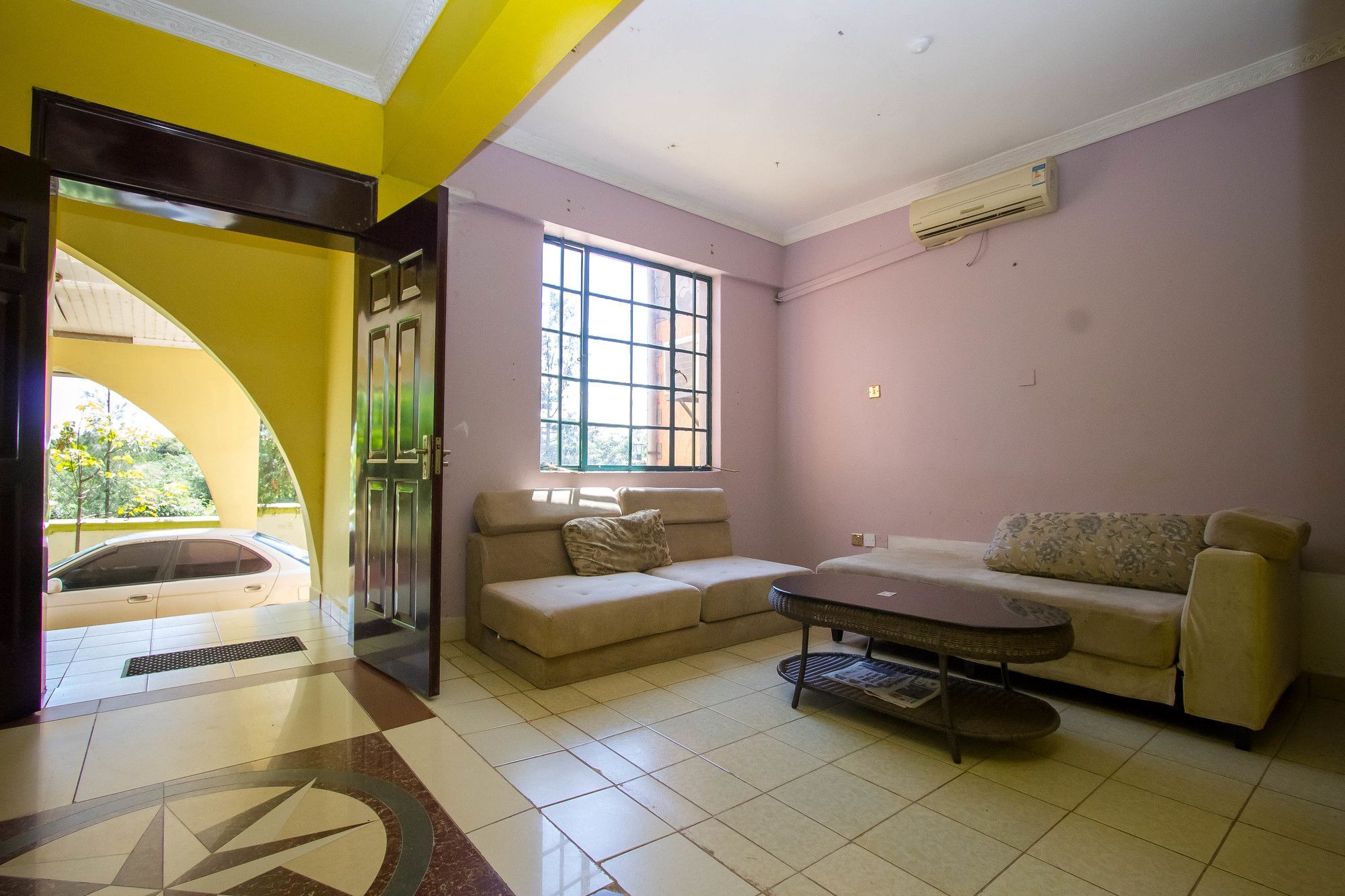 Parkview Safari Hotel And Apartments Kisumu Buitenkant foto